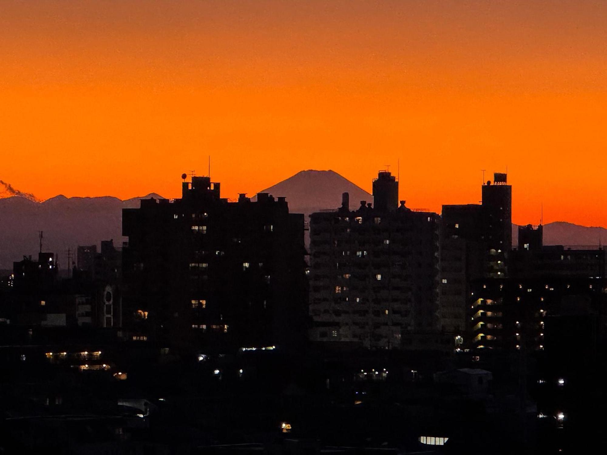 Apartment Triphome Nakano 2025 *